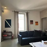 Roma Stazione Termini 300 Mq Appartamento Con Vista E Idromassaggio