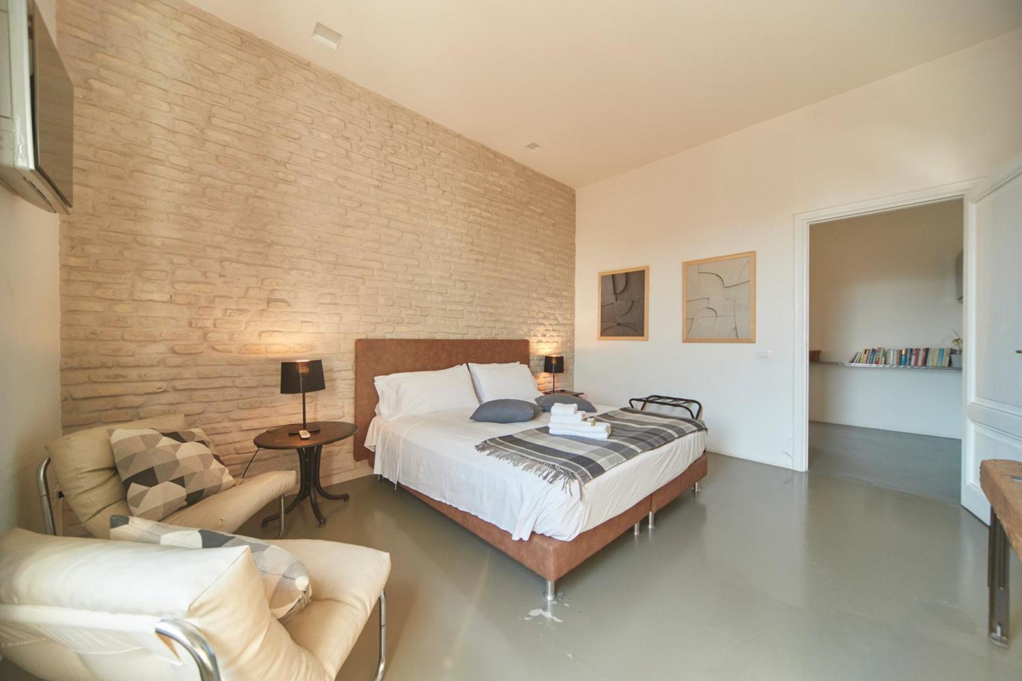 Apartment Stazione Termini 300 Mq Con 4 Vista E Idromassaggio